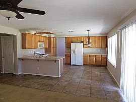 1913 W Goldfinch Way, Chandler, Az 85286 in Tempe, AZ (Photo 3 of 6)