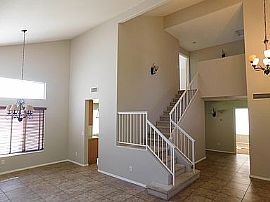 1913 W Goldfinch Way, Chandler, Az 85286 in Tempe, AZ (Photo 4 of 6)