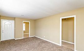 437 13th Avenue Nw Lots 16 and #16a, Birmingham, Al 35215 in Birmingham, AL (Photo 2 of 10)