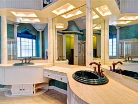 914 Rush Creek Rd, Keller in Keller, TX (Photo 4 of 6)