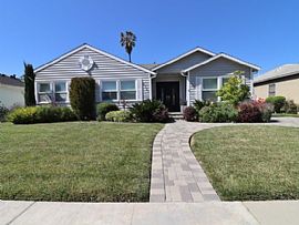 5761 Bowcroft St, Los Angeles in Los Angeles, CA