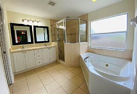 Lovely 3 Bedroom Home in Fort Pierce, FL (Photo 7 of 12)