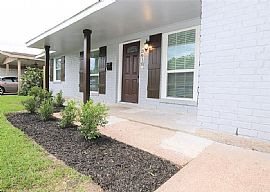 Beautifull Remodeled Home in Meredith Manor.Don'T Miss This Gem in Houston, TX