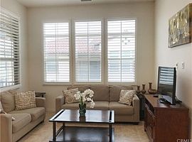 Neatly Furnished Room Available For Rent in Roseville, CA