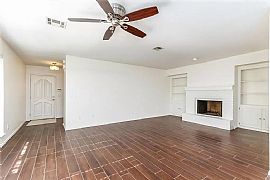 Charming and Affordable 3 Bedroom at Best Location   in California City, CA (Photo 5 of 9)