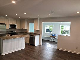 Exclusive Home in Conducive Environment  in Virginia Beach, VA (Photo 4 of 9)