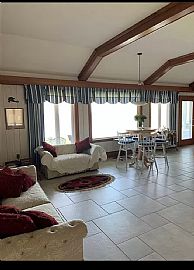 180 Bayview Ave, Portsmouth, Ri 02871 in Portsmouth, RI (Photo 6 of 12)