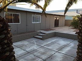 4 Bd2 Ba2,214 Sqft in Las Vegas, NV (Photo 6 of 7)