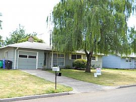 3 Bedroom, 2 Bath Portland Home For Rent in Portland, OR