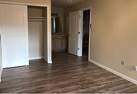 Magnificent Two Bedroom/2 Bathroom Apartment For Rent in Fort Collins, CO (Photo 3 of 5)