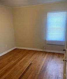 159 Dunn Ave, Mobile in Mobile, AL (Photo 4 of 10)