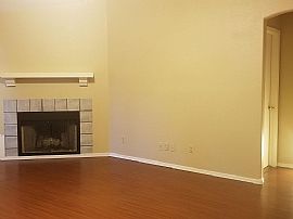 724 S Cheri Lynn Dr, Chandler, Az 85225 in Chandler, AZ (Photo 5 of 10)