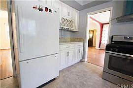 Two Bedroom Duplex in Pasadena, CA (Photo 3 of 8)