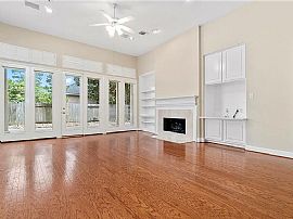 23 Rockledge Dr, Spring in Spring, TX (Photo 4 of 8)