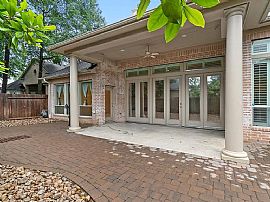 23 Rockledge Dr, Spring in Spring, TX (Photo 8 of 8)