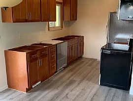 17124 Cambridge Blvd, Bro in Brook Park, OH (Photo 2 of 5)