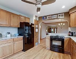 334 Thruston Blvd E, Oakw in Oakwood, OH (Photo 4 of 7)