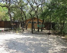 9910 Lake Ridge Dr #b, Au in Austin, TX