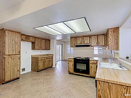 18026 N 50th Ave, Glendale, Az 85308 in Glendale, AZ (Photo 4 of 12)