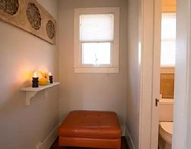 1005 Kingsbury St, Austin in Austin, TX (Photo 4 of 5)