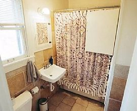 1005 Kingsbury St, Austin in Austin, TX (Photo 5 of 5)