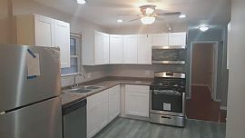 Charming 4 Bd and 2 Bathroom in Franklin Park, IL (Photo 11 of 12)