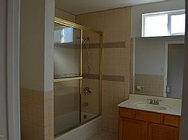 1359 Salisbury Rd, La Canada Flintridge in La Canada Flintridge, CA (Photo 5 of 8)