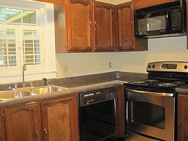 Minimize Your Virus Exposure with Your Own Private Cottage in Atlanta, GA (Photo 7 of 7)