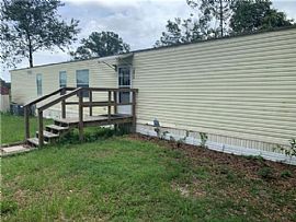 8719 Lithia Pinecrest Rd, Lithia, Fl 33547 in Lithia, FL