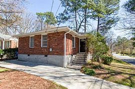 2069 Arlington Ave Ne #a Atlanta, Ga 30324 Lindridge $550 in Atlanta, GA (Photo 2 of 10)