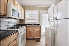 2069 Arlington Ave Ne #a Atlanta, Ga 30324 Lindridge $550 in Atlanta, GA (Photo 7 of 10)