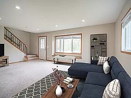 1586 Highland Ave, Hubertus, Wi 53033 in Hubertus, WI (Photo 3 of 11)