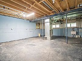 1586 Highland Ave, Hubertus, Wi 53033 in Hubertus, WI (Photo 6 of 11)