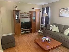 7823 W Hadley St, Milwaukee, Wi 53222 in Milwaukee, WI