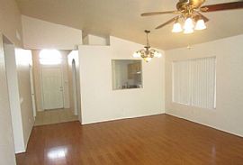 13192 W Desert Ln, Surprise, Az 85374 in Surprise, AZ (Photo 2 of 8)