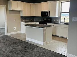 1 Bedroom in Arlington, TX (Photo 7 of 8)