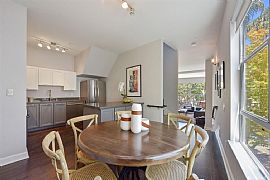 Fantastic Tri-Level 2bed/ 2bath Town-Home Available! in San Francisco, CA (Photo 9 of 12)