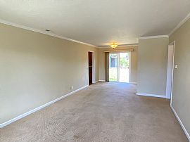 1 Bedroom in Santa Cruz, CA (Photo 4 of 12)