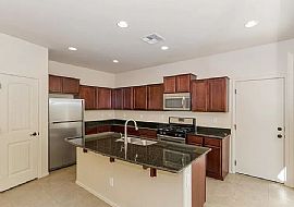 3423 S Jacana Ln, Gilbert, Az 85297 in Gilbert, AZ (Photo 4 of 11)