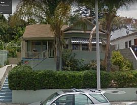 Charming Melrose Hill Hollywood Bungalow in Los Angeles, CA