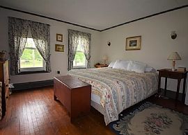 106 Wauregan Rd, Brooklyn, Ct 06234 in Brooklyn, CT (Photo 9 of 12)