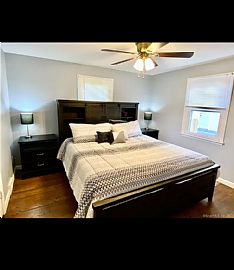 20 Landin St, New Haven, Ct 06525 in New Haven, CT (Photo 7 of 10)