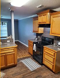 3bedroom 2bathroom in Texas City, TX (Photo 12 of 12)