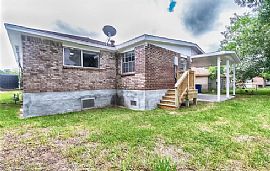 3bedroom 1.5 Bathroom in Texas City, TX (Photo 4 of 12)