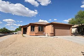 2851 E Paseo La Tierra Buena, Tucson, Az 85706 in Tucson, AZ