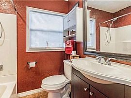 $750 For Rent and $750 For Security Deposit in Tampa, FL (Photo 6 of 8)