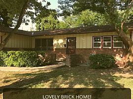 866 Fabrique St, Wichita, Ks 67218 Rent Is $800  in Wichita, KS