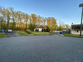  128 W Francis St, Iselin, Nj 08830  in Iselin, NJ (Photo 7 of 8)