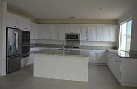 5bedroom 3bathroom  in Mira Loma, CA (Photo 3 of 12)