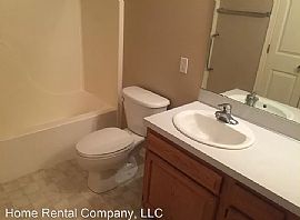 2 Bedroom 1bathroom  in Caledonia, MI (Photo 4 of 11)